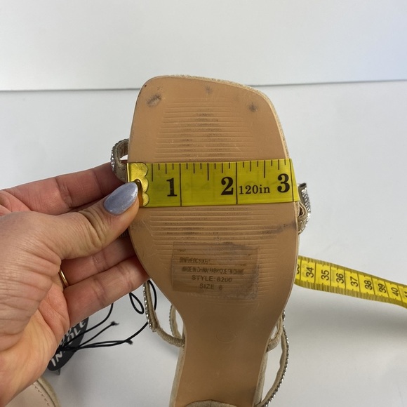 NWT Beige tan cream block heel rhinestone bejewelled ankle wrap heels size 6 - Picture 7 of 8